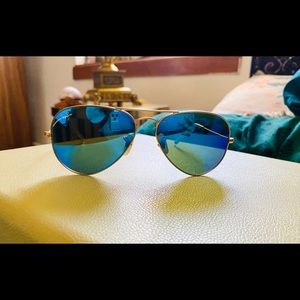 Ray Ban Aviator Sunglasses